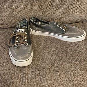 VANS Low-top size 10, used